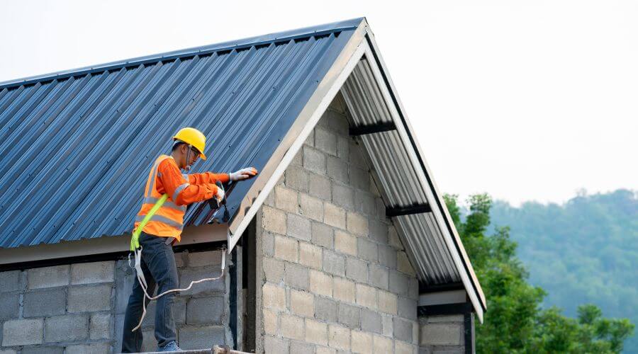 Expert Emergency Roof Repairs services in De Soto, MO